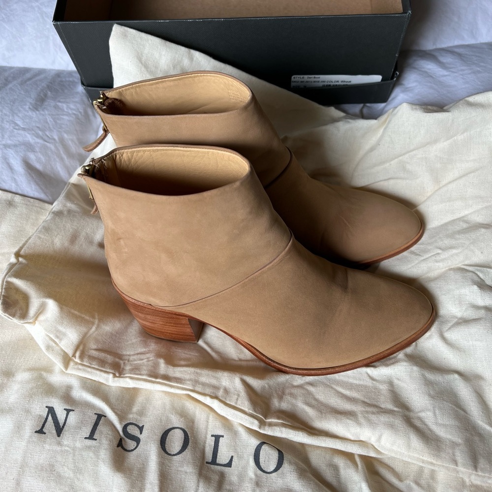 Nisolo Dari Boot Size 9